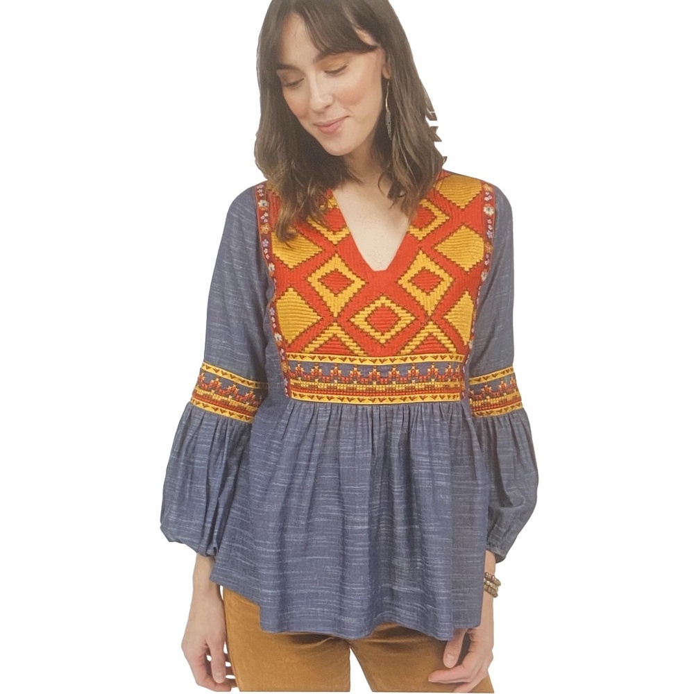 IVY JANE Tapestry Cotton Boho Embroidered Southwestern Aztec Chambray Top M EUC